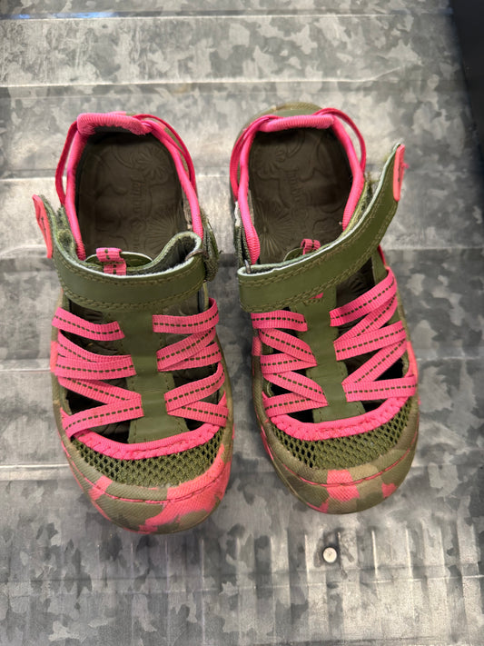 Jambu Pink/Green Sandal - 10