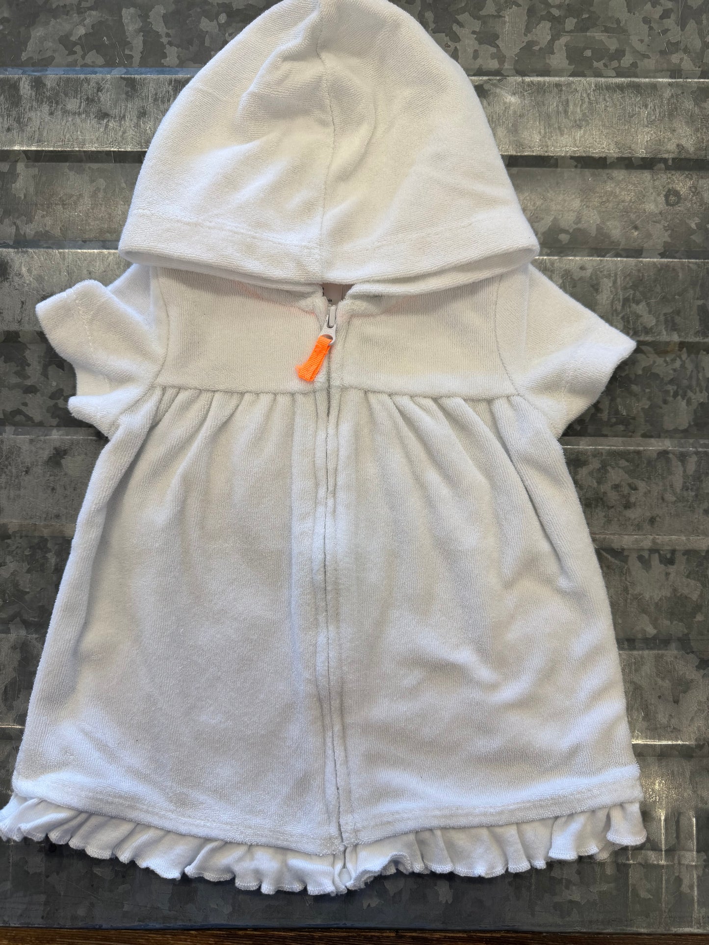 Carter White Swim Towel Cover - 3M