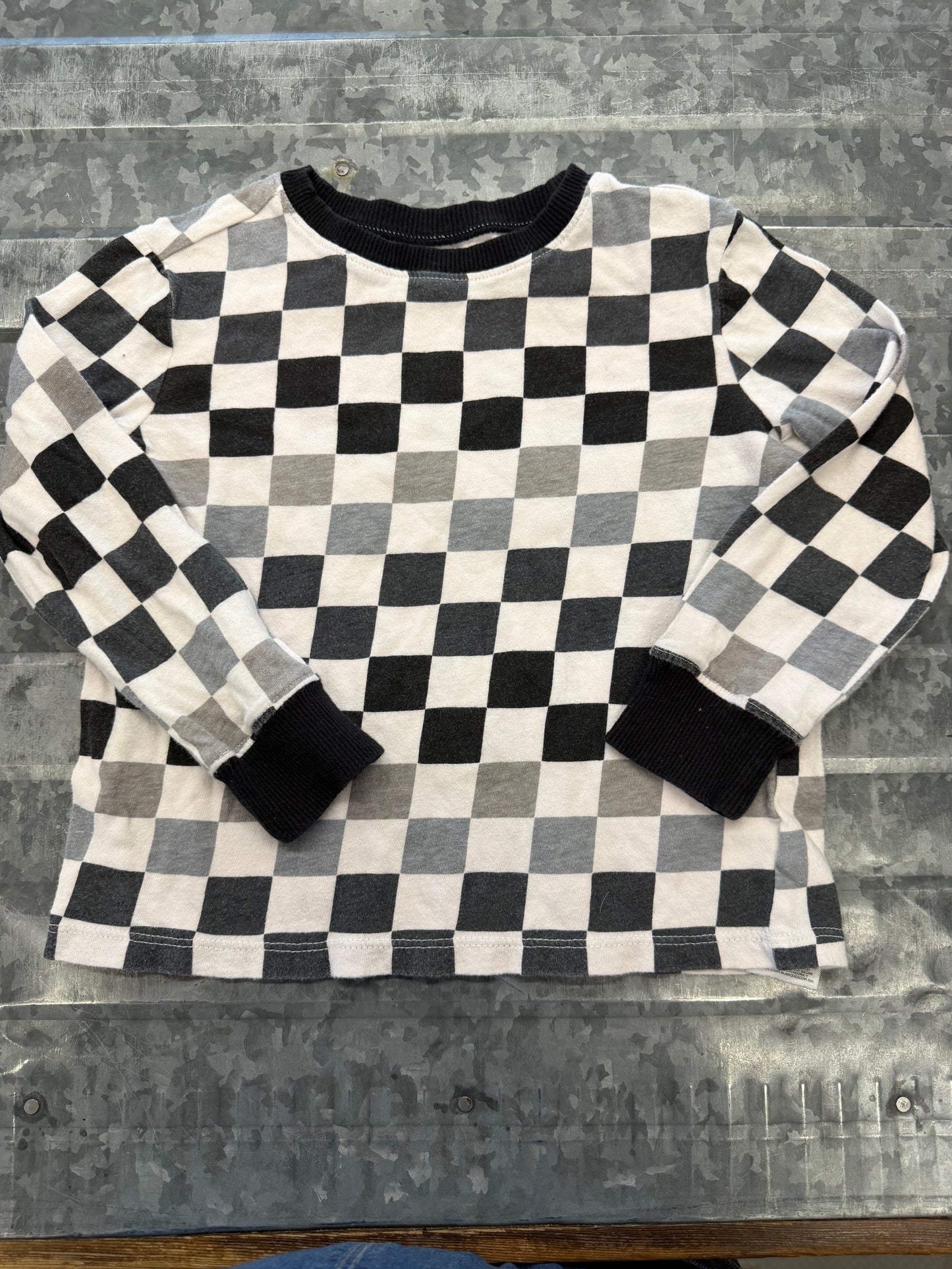 Old Navy B/W Checkered Shirt - 4
