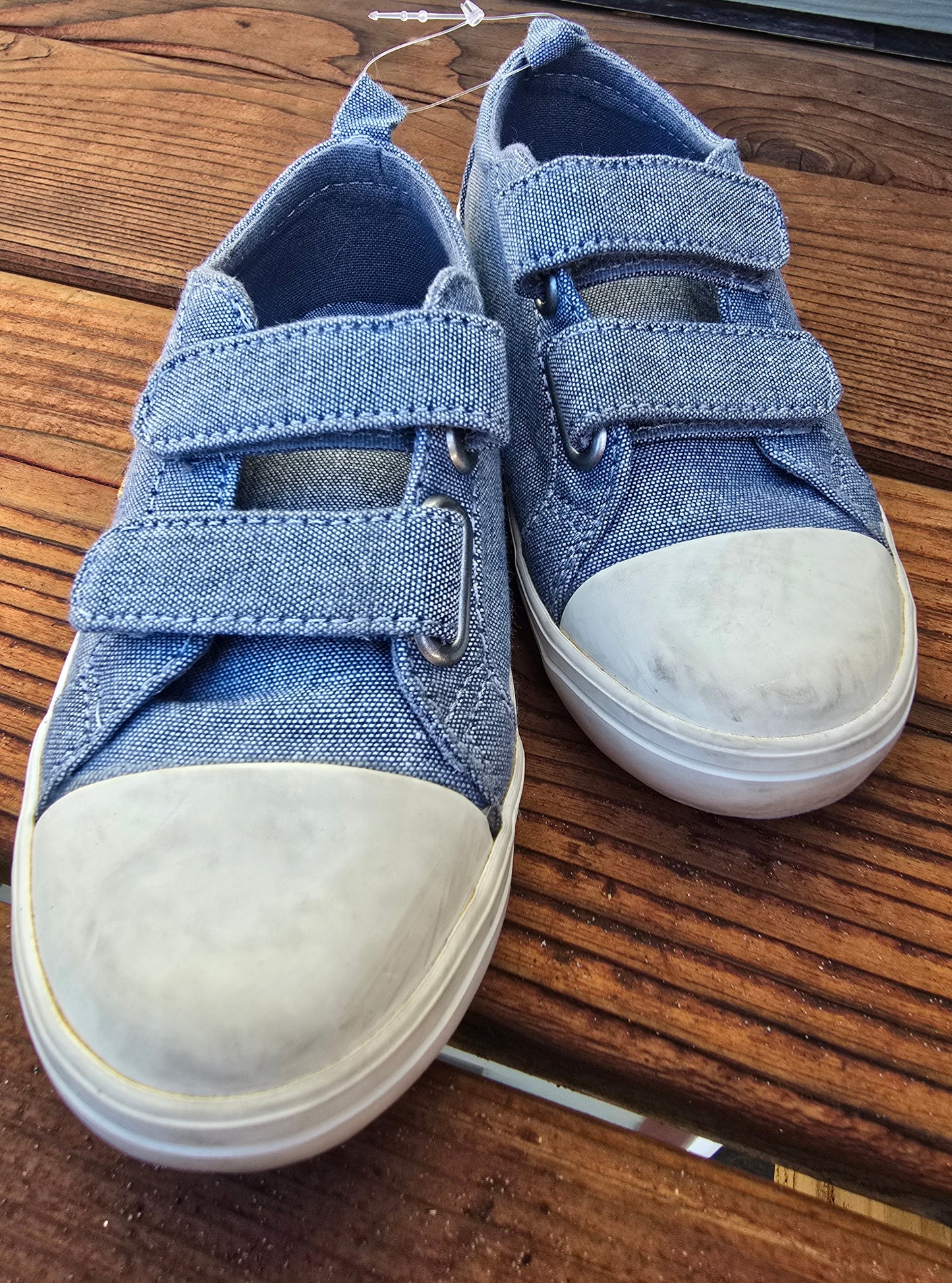 Old Navy Sunflower Shoe-8C