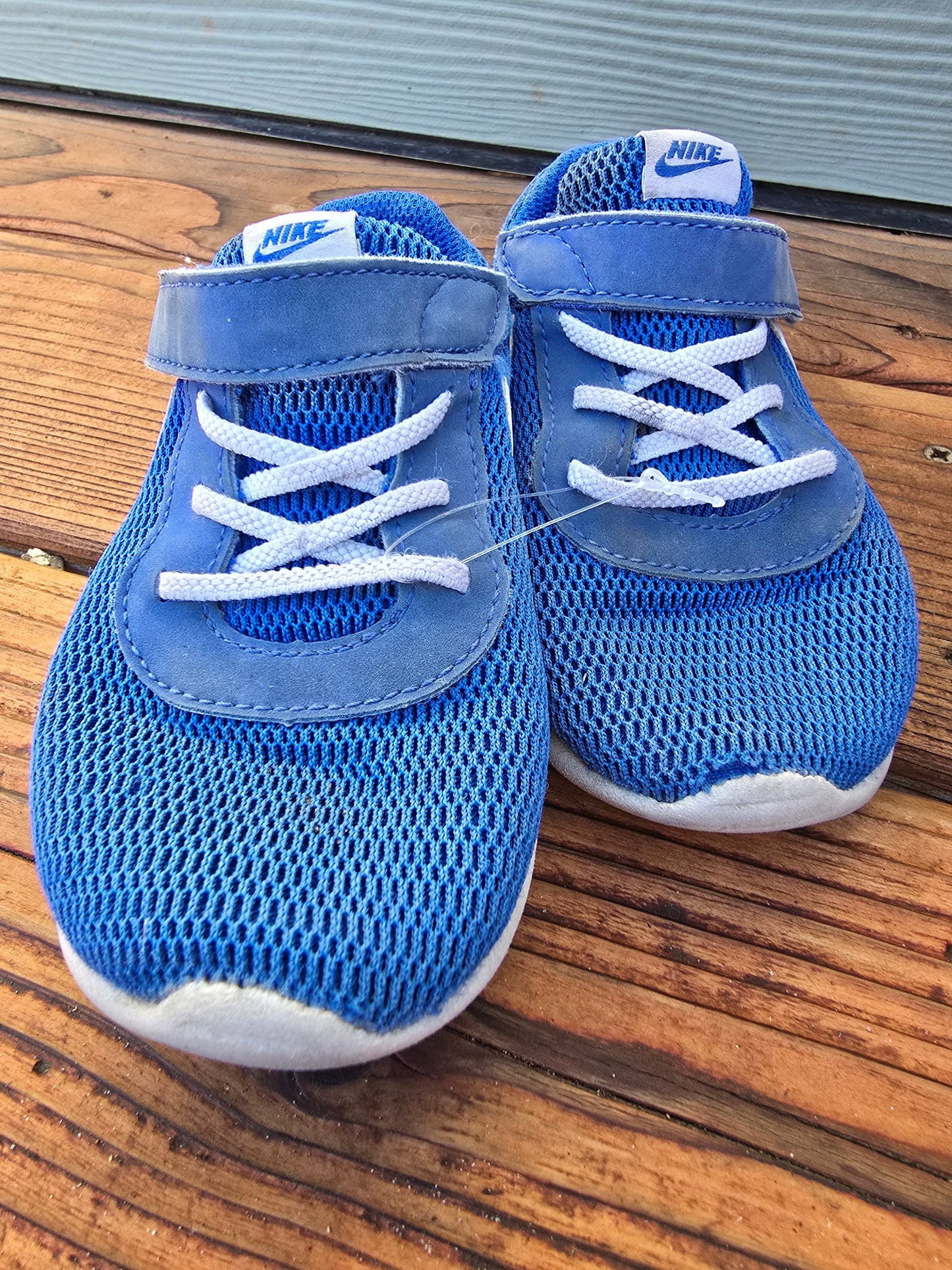 Nike Blue Tennis Shoes-9C