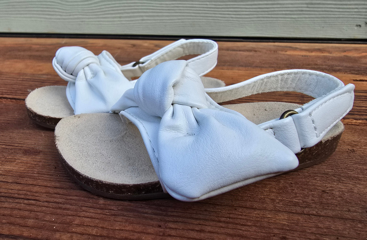 NWT Old Navy Sandal- 3INF