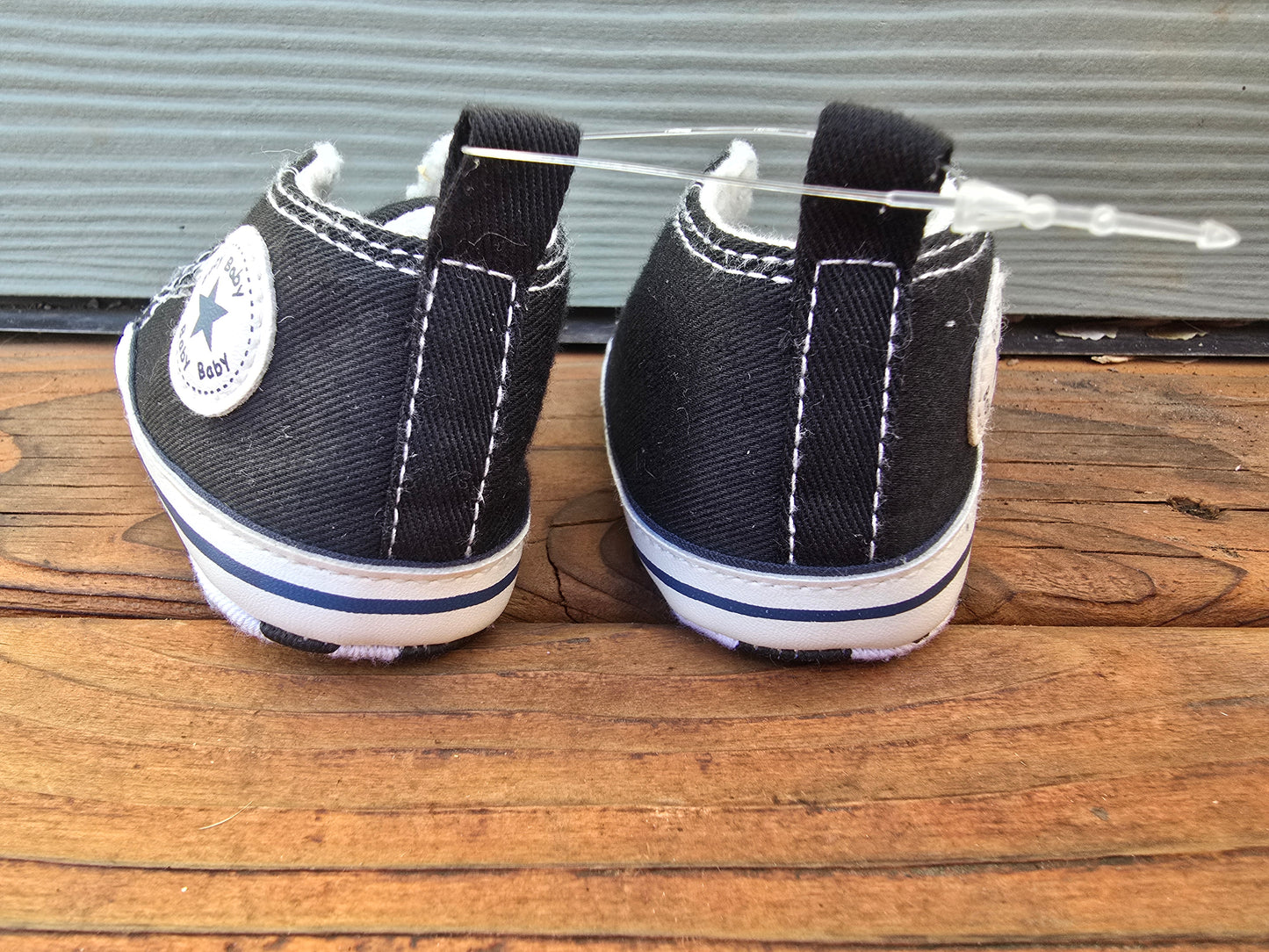 Classic Black Converse-1INF