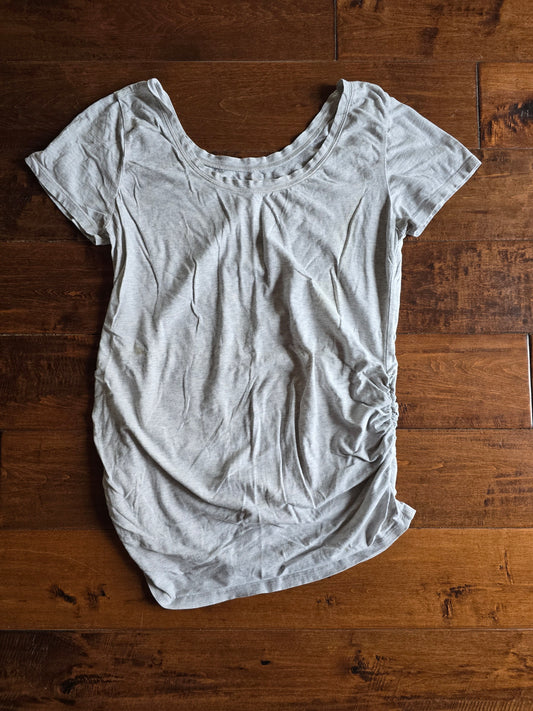 Old Navy Round Neck Maternity T-Shirt-M