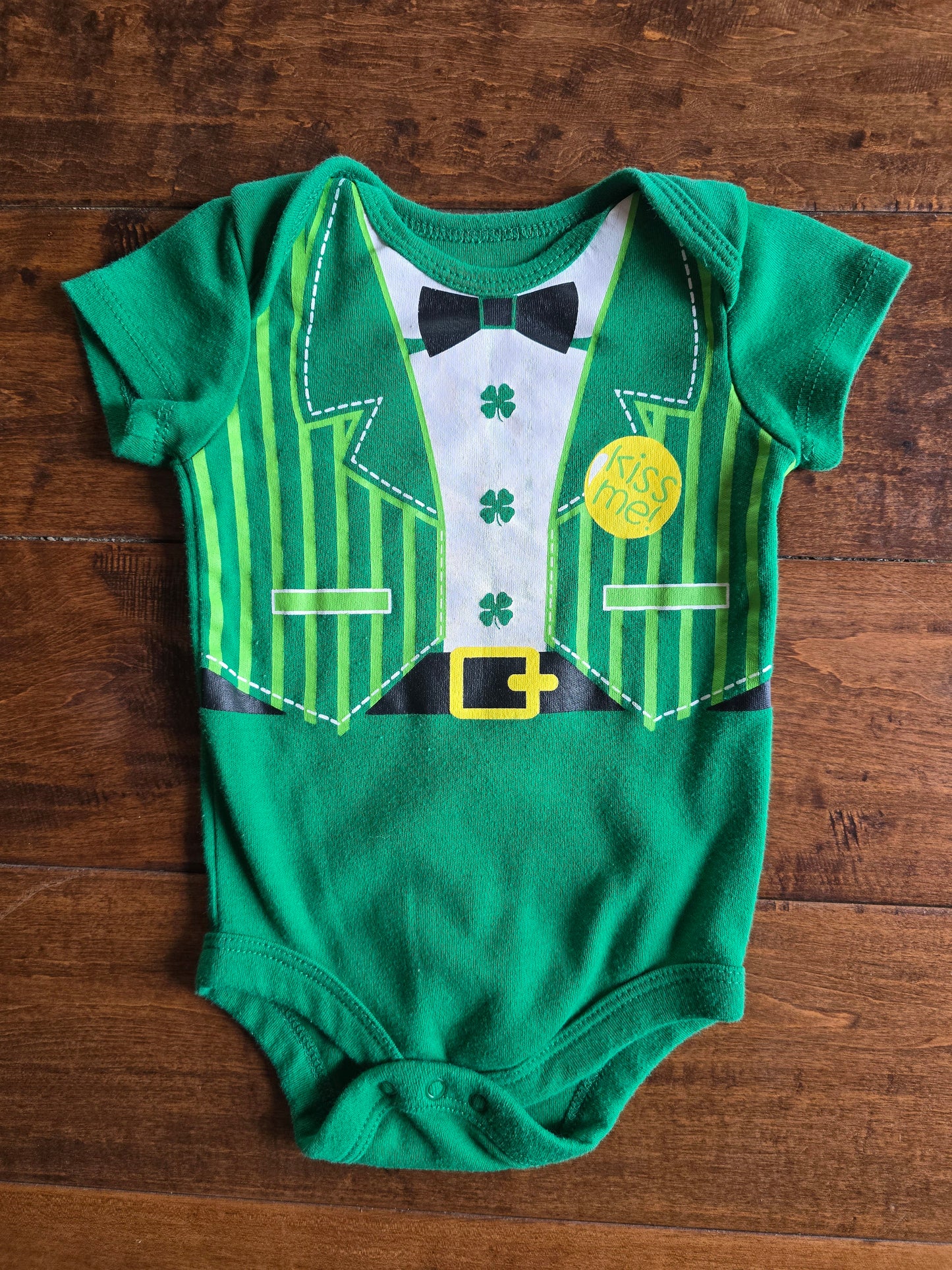 Leprechaun Onesie Suit Graphic-3/6M