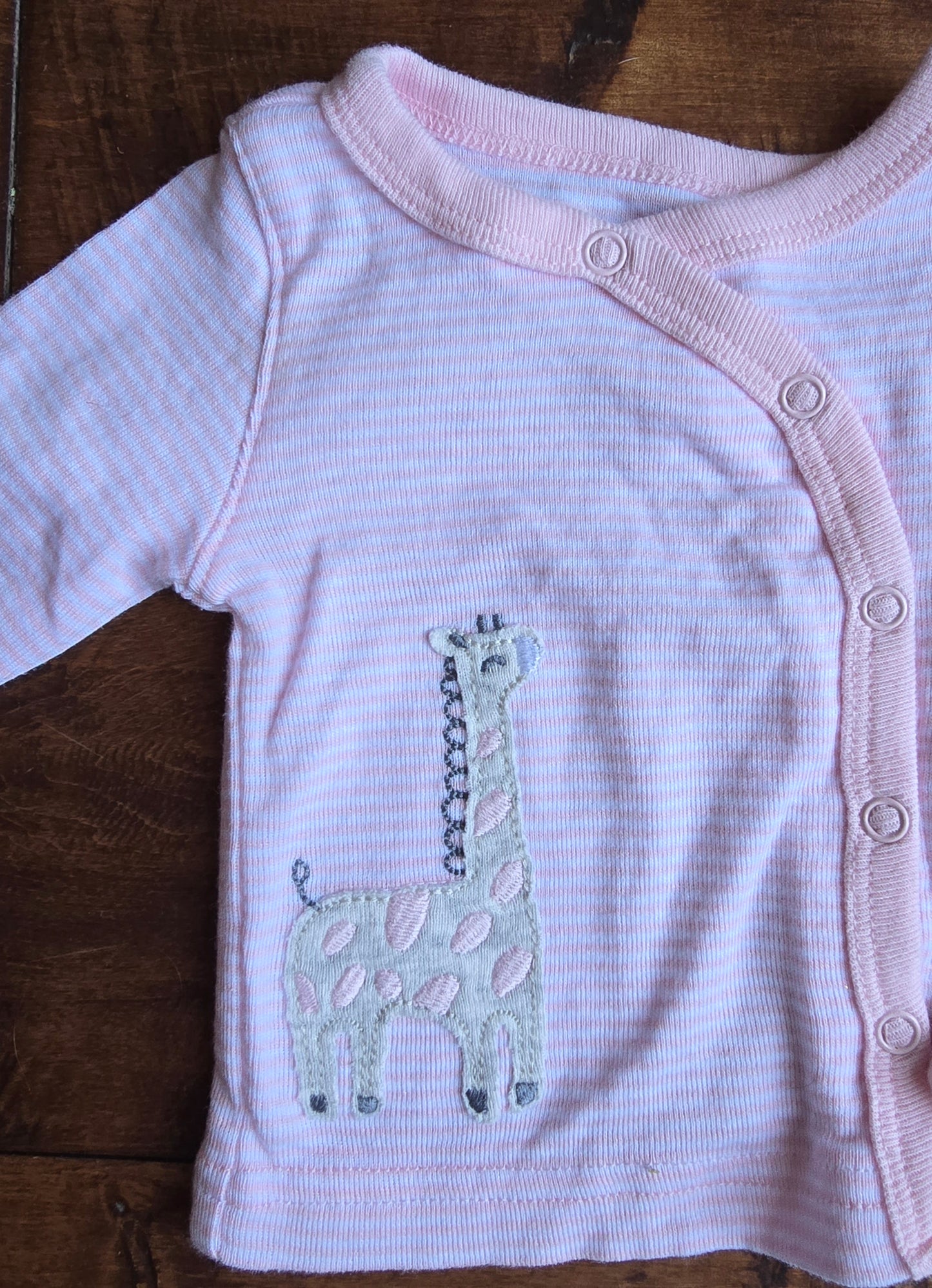 Just One You Giraffe Top-NB