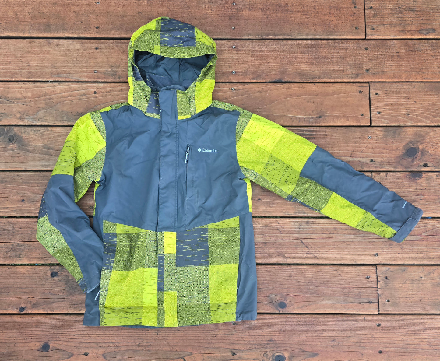 Columbia Boys Green Snow Jacket-14/15