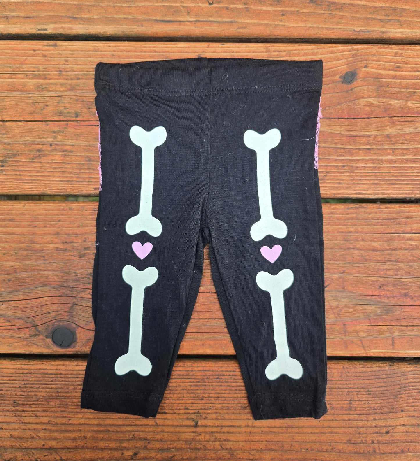 Tahari Girls Skeleton Bodysuit Outfit-0/3M