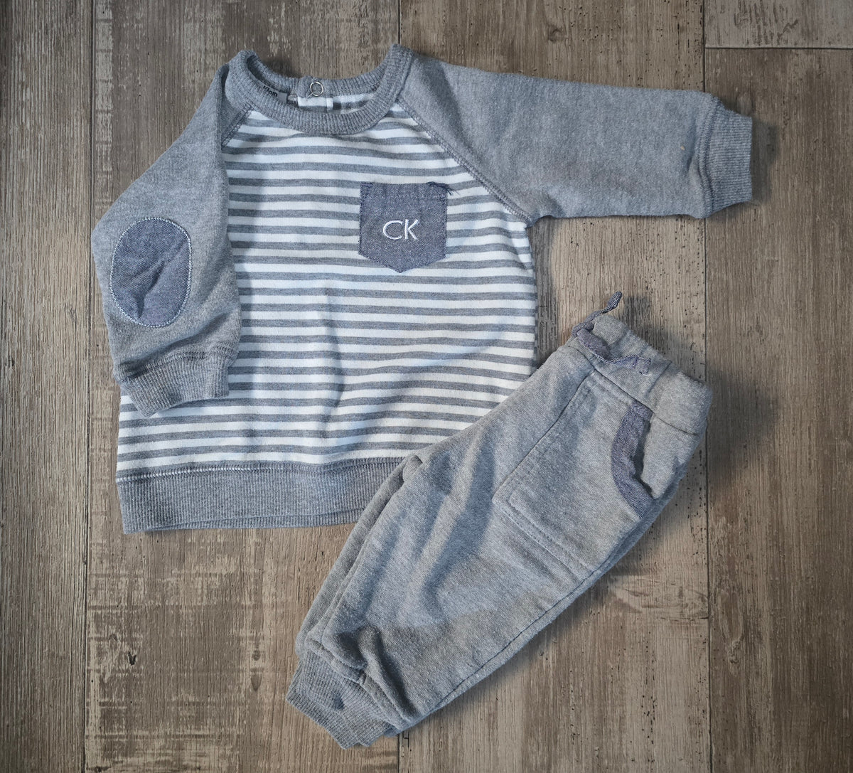 Calvin Klein Boys 2-Piece Sweat Set - 3/6M
