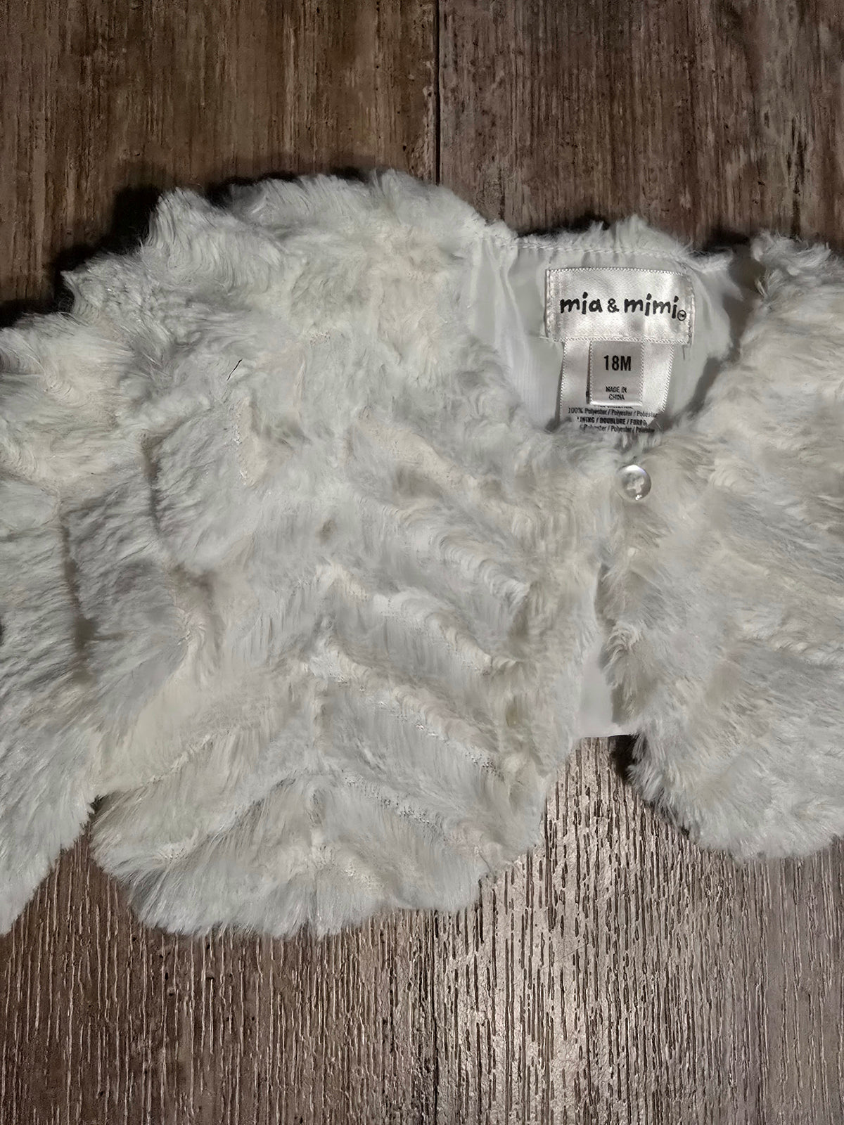 Mia & Mimi Girls White Faux Fur Shrug Jacket – 18M