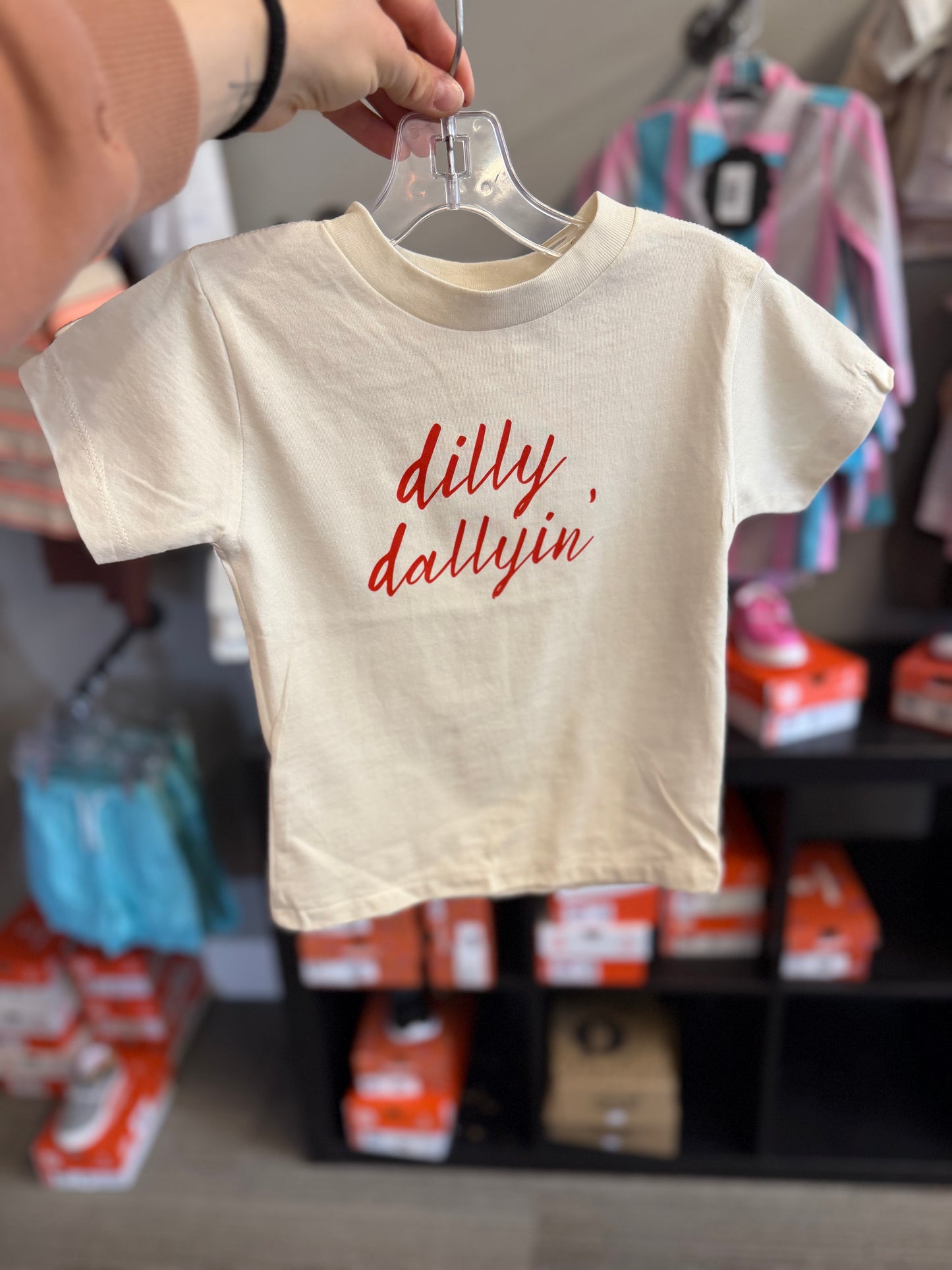 Dilly Dallyin' Tee