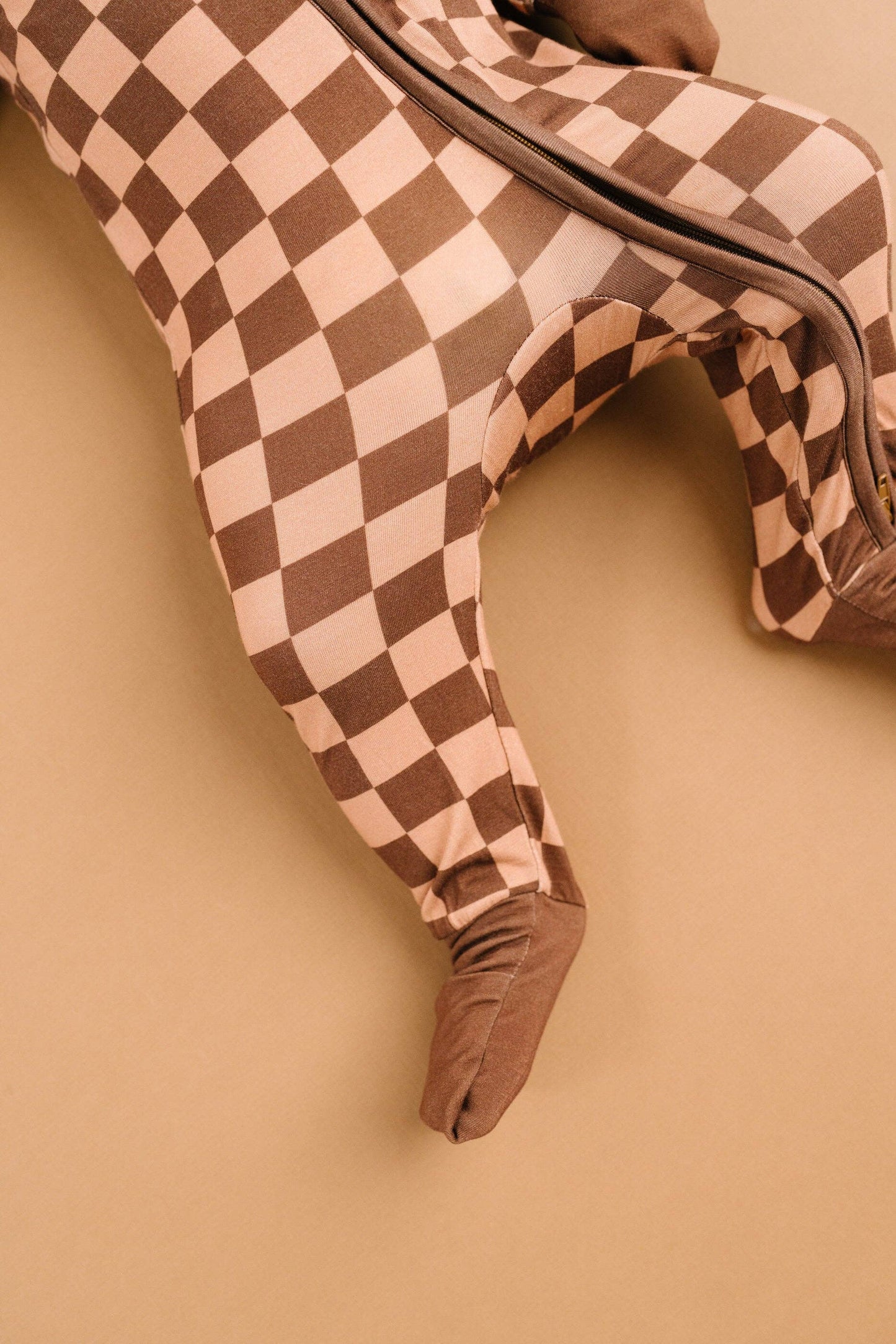 Espresso Checkered Bamboo Sleeper