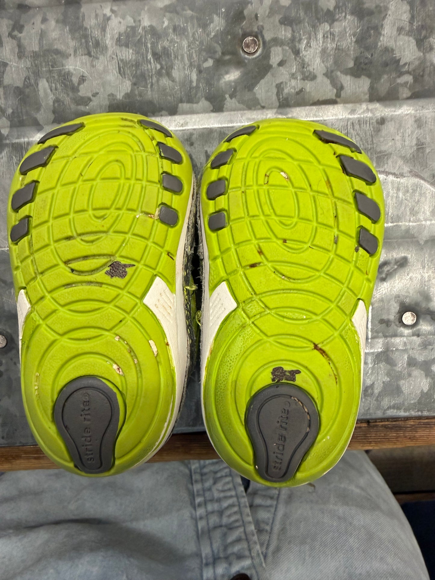 Stride Rite Green Shoe - 3.5M