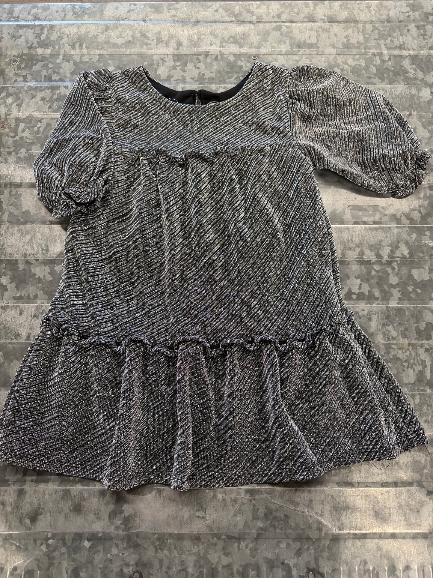 WN Shimmer Ruffle Sleeve Dress - 4/5