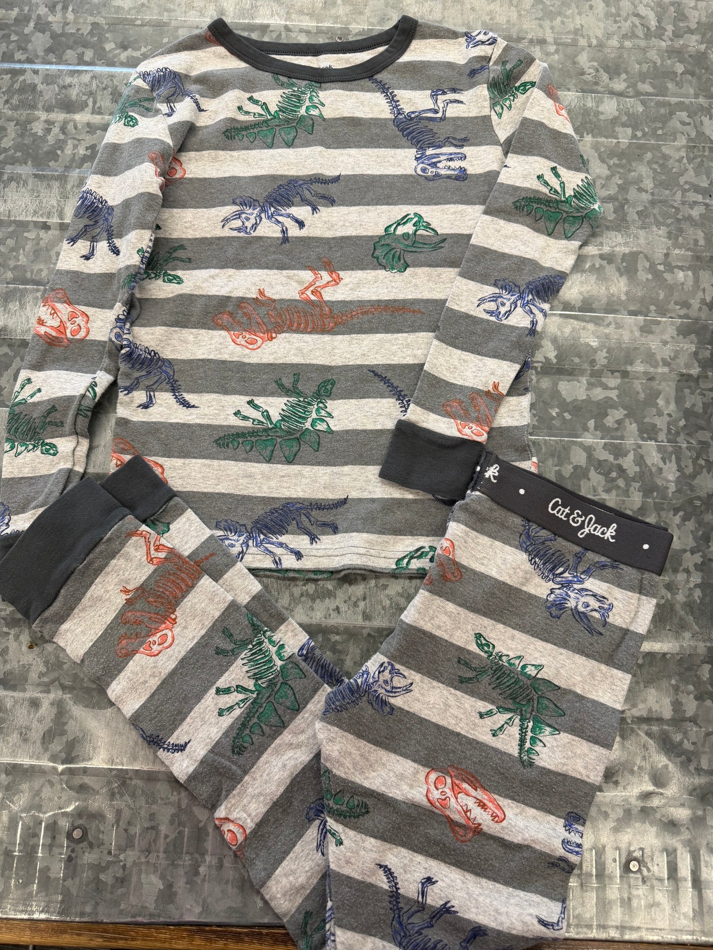 Cat&Jack Dino PJ Set - 10