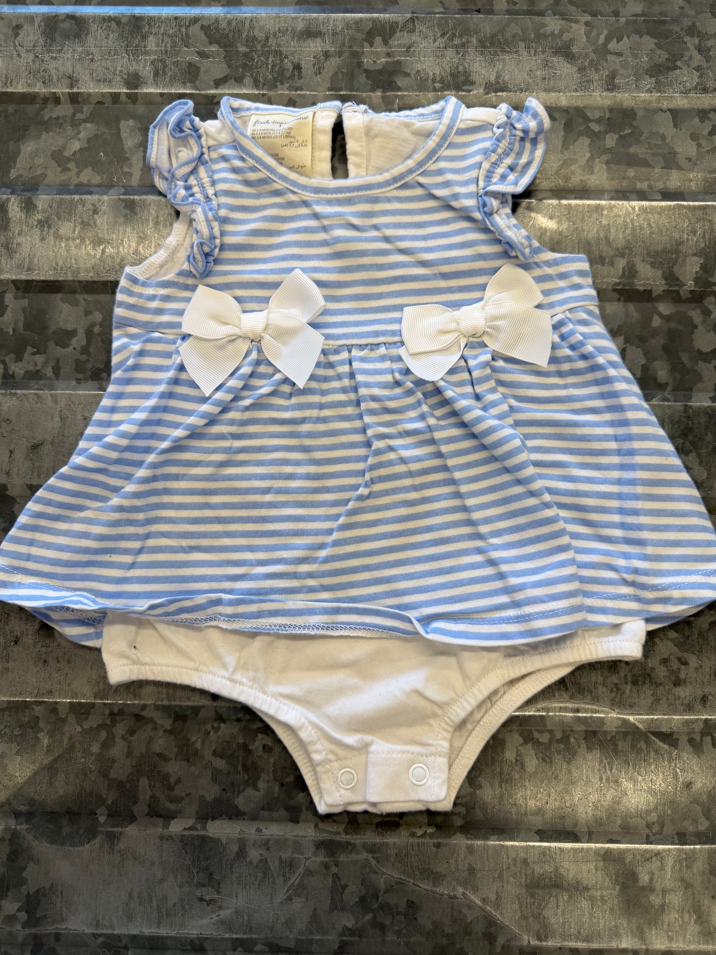 First Impressions Bow One Piece - 3/6M