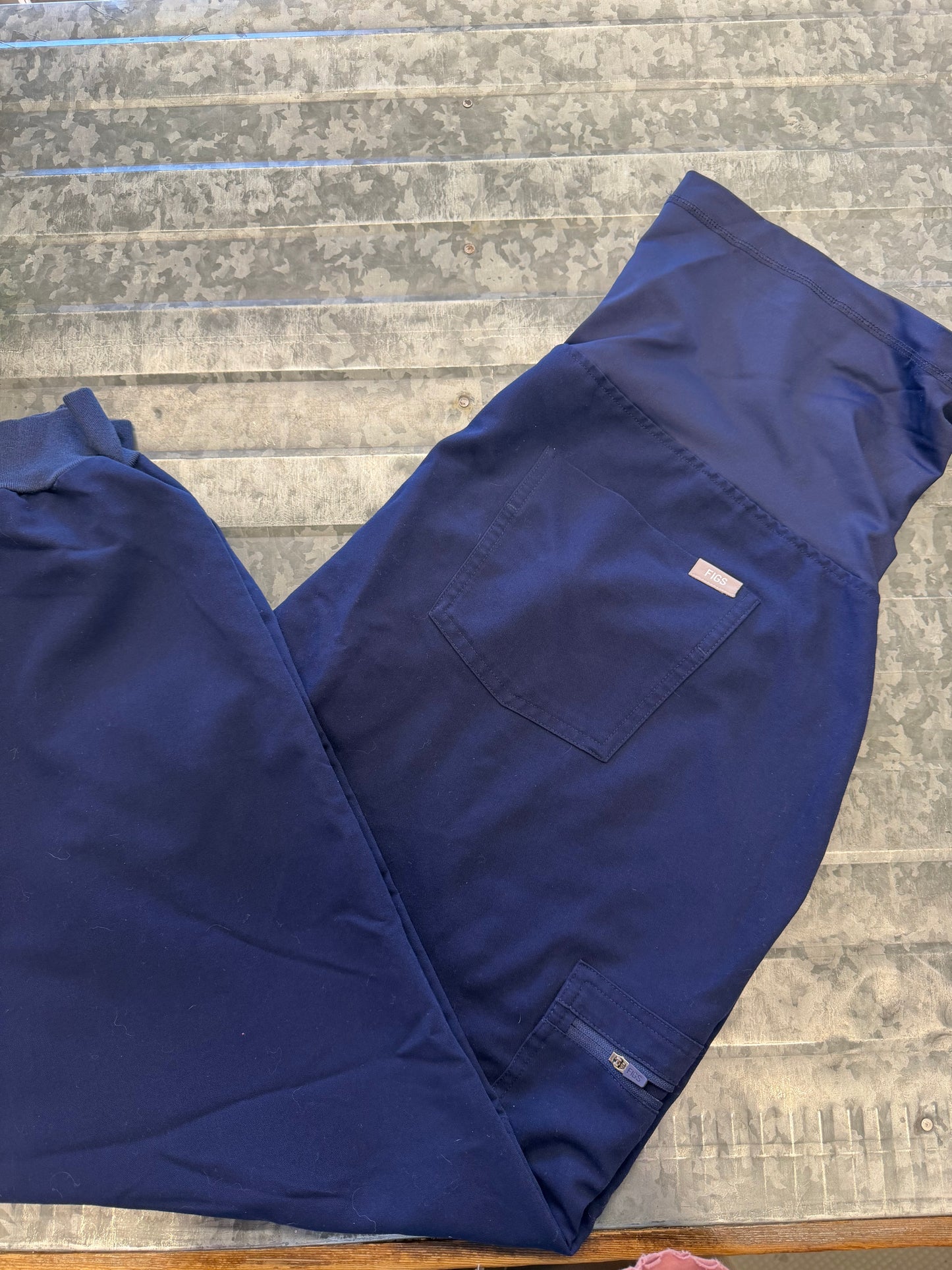 Figs Scrub Pants - XL