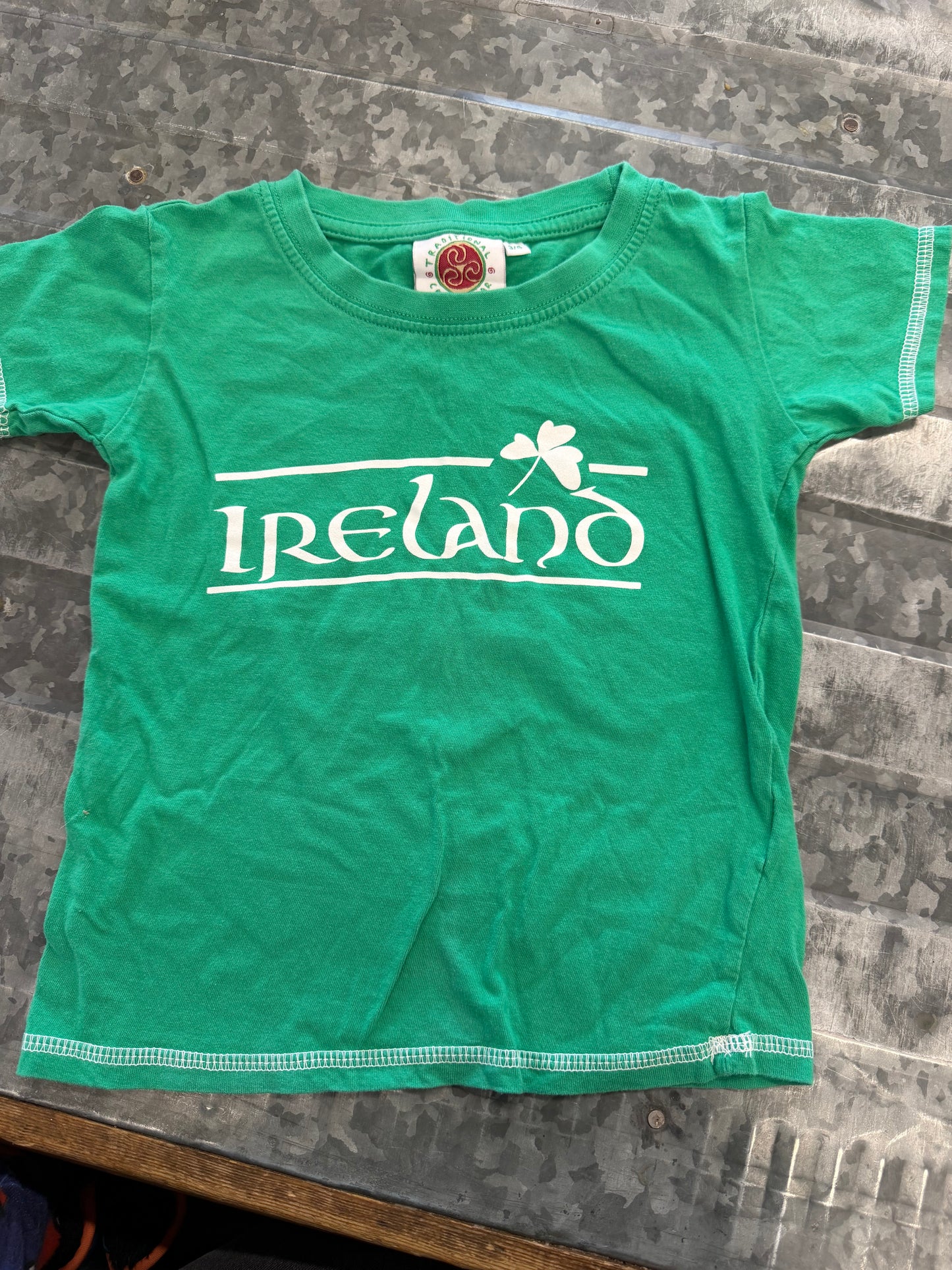 Traditional Ireland Shirt - 3/4