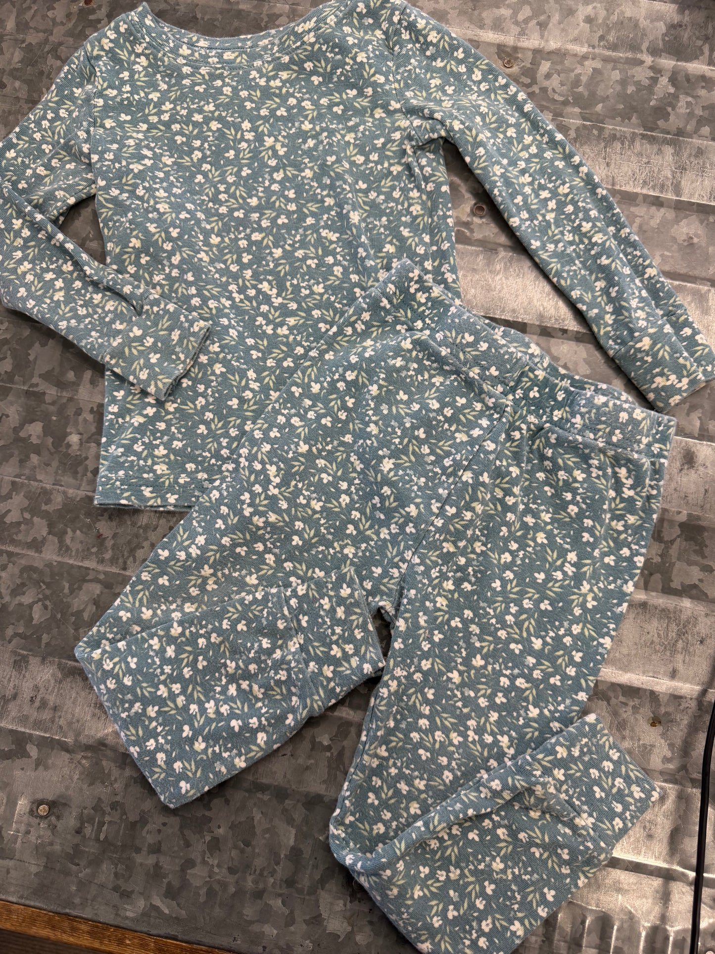 Old Navy Blue Floral PJ Set - 3T