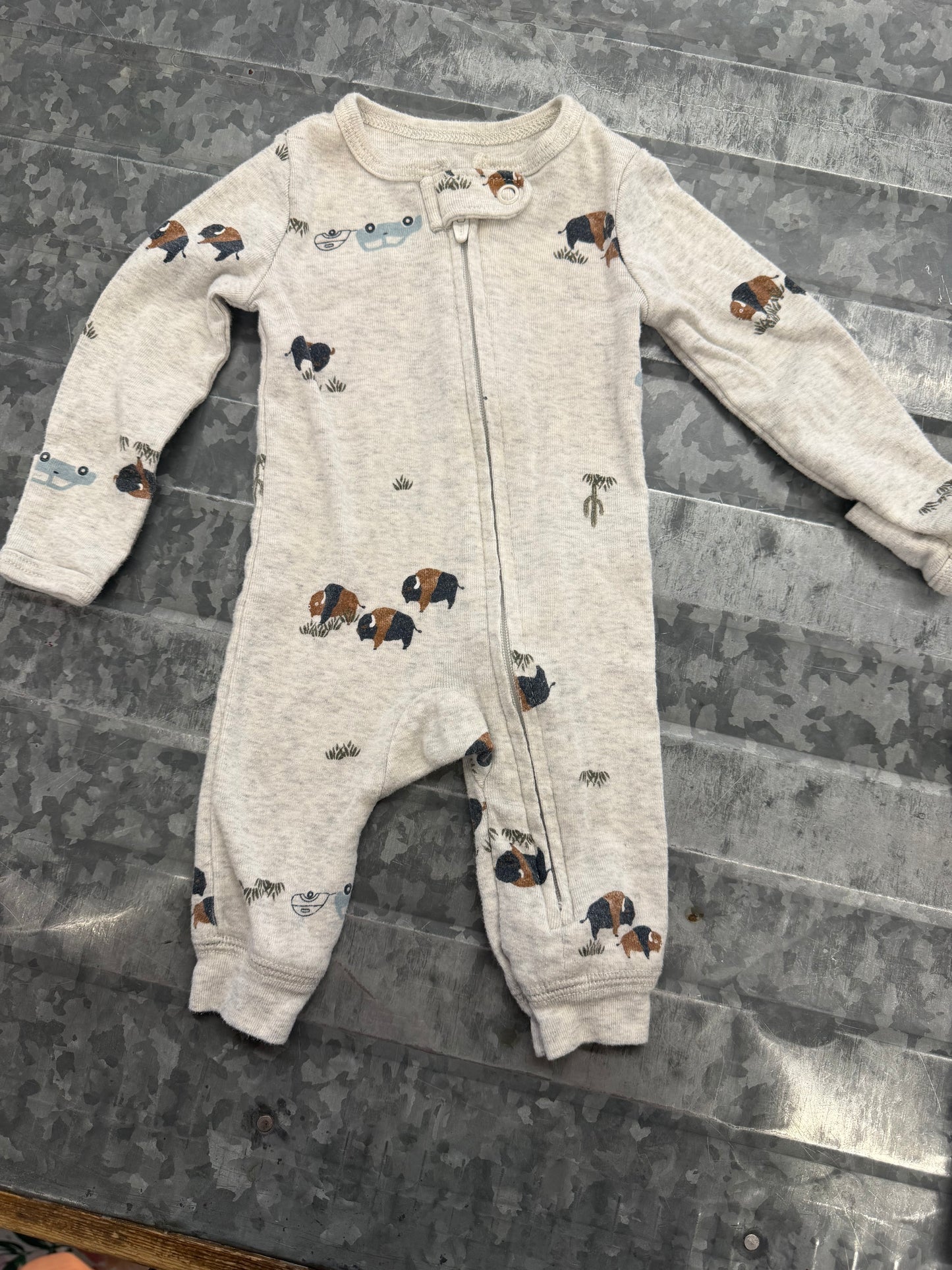 Carter Buffalo Sleeper - NB