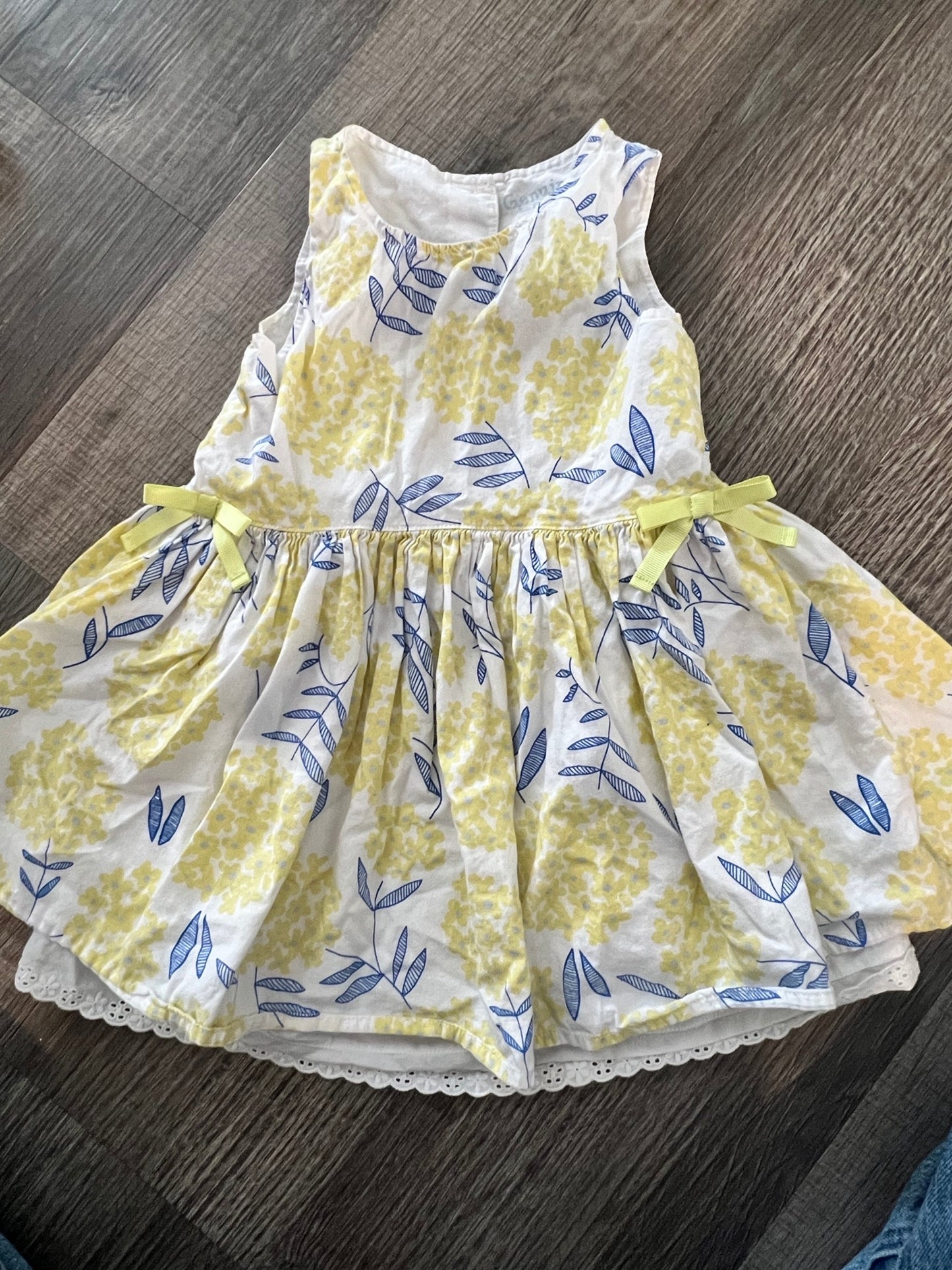 OshKosh Spring Dress - 3T