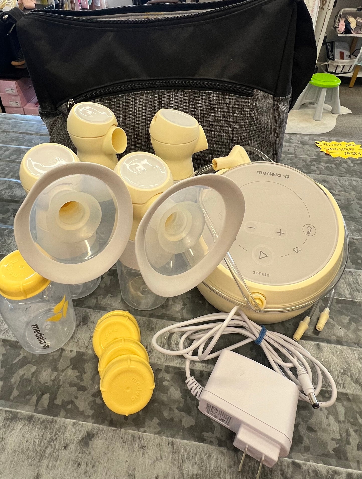 Medela Sonata Breast Pump