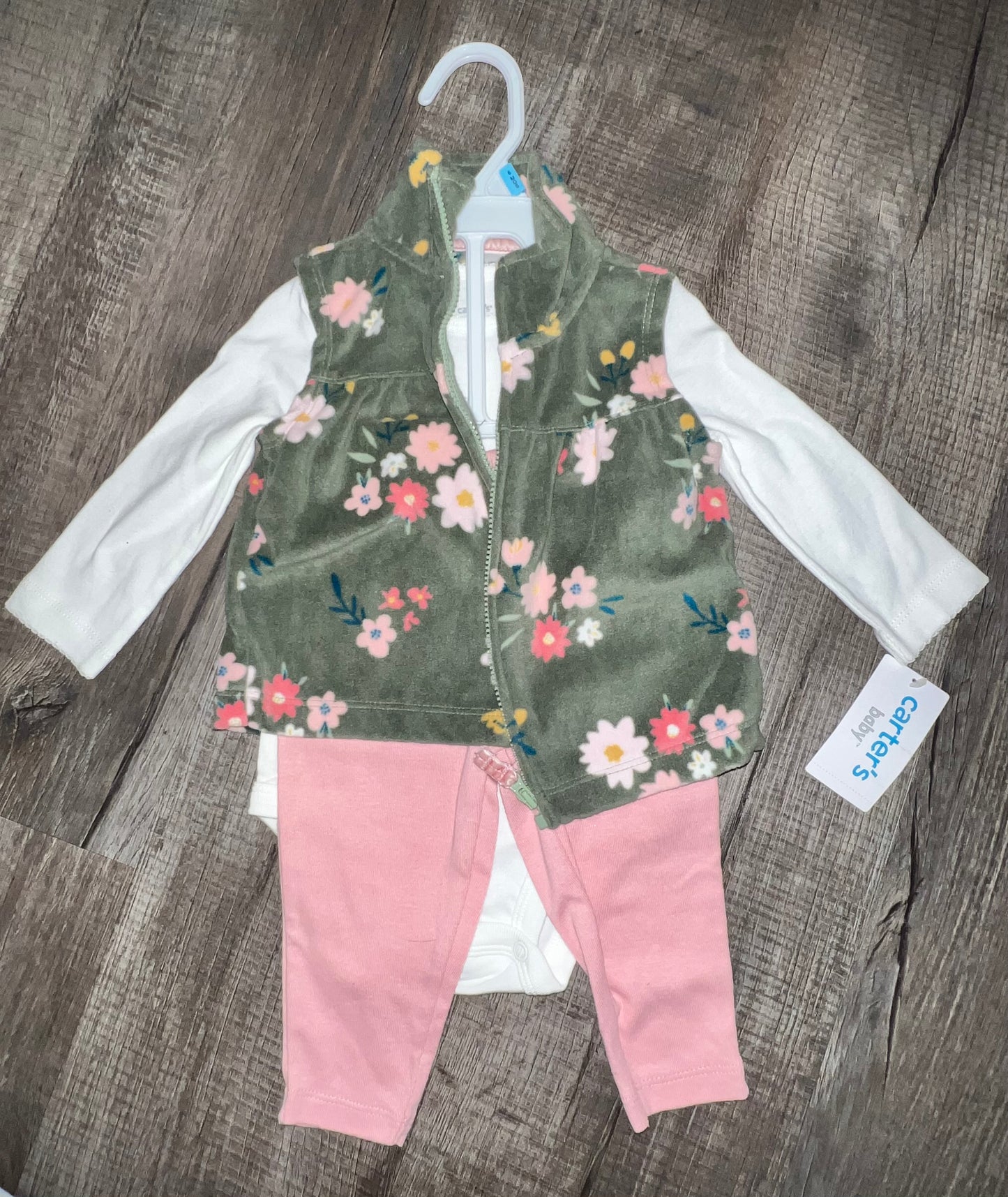 NWT Carter 3PC Set - 6M