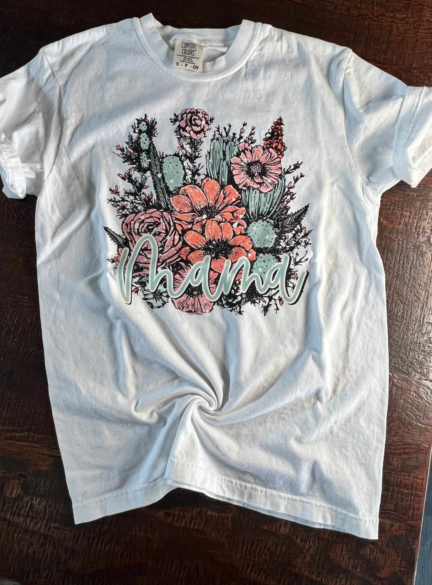 Mama Desert Graphic Tee